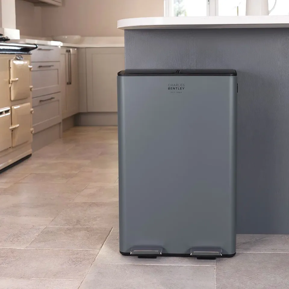 BOXED HOLMWITH STEP ON MULTI-COMPARTMENT RUBBISH & RECYCLING BIN 