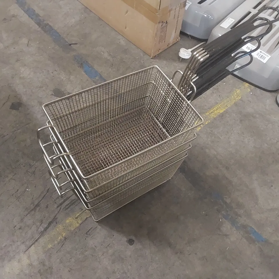 4x COMMERCIAL DEEP FRYER BASKETS