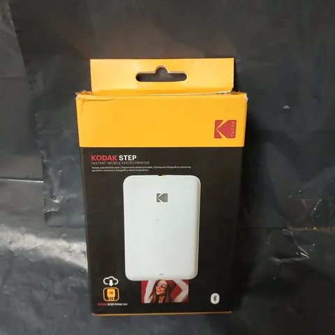 BOXED KODAK STEP MOBILE PHOTO PRINTER