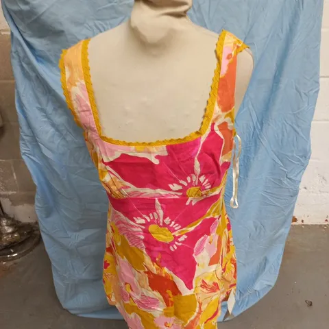 NOBODY'S CHILD  FLORAL SLEEVELESS DRESS UK 10 (EU 33, US 6)