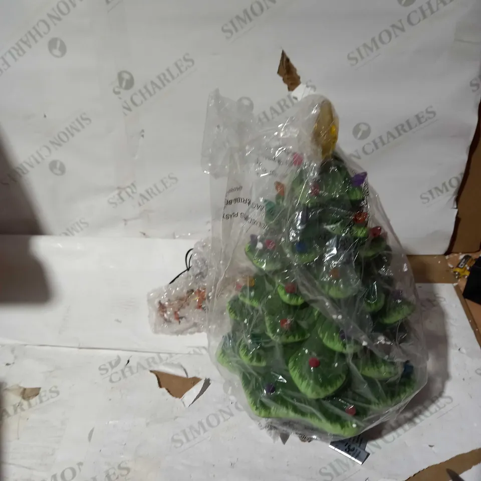 SANTA SLEIGH PRE-LIT CIRCLING CHARACTER NOSTALGIC TREE