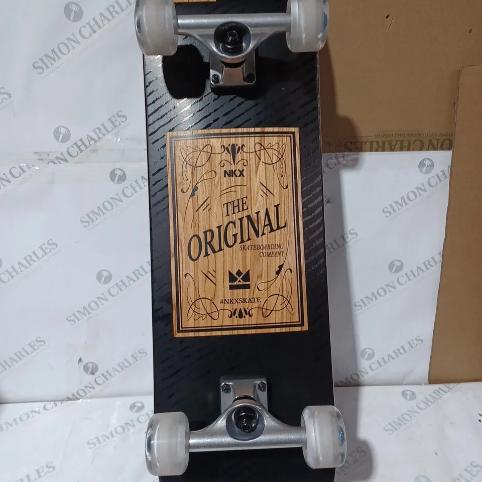 NKX SKATEBOARD 