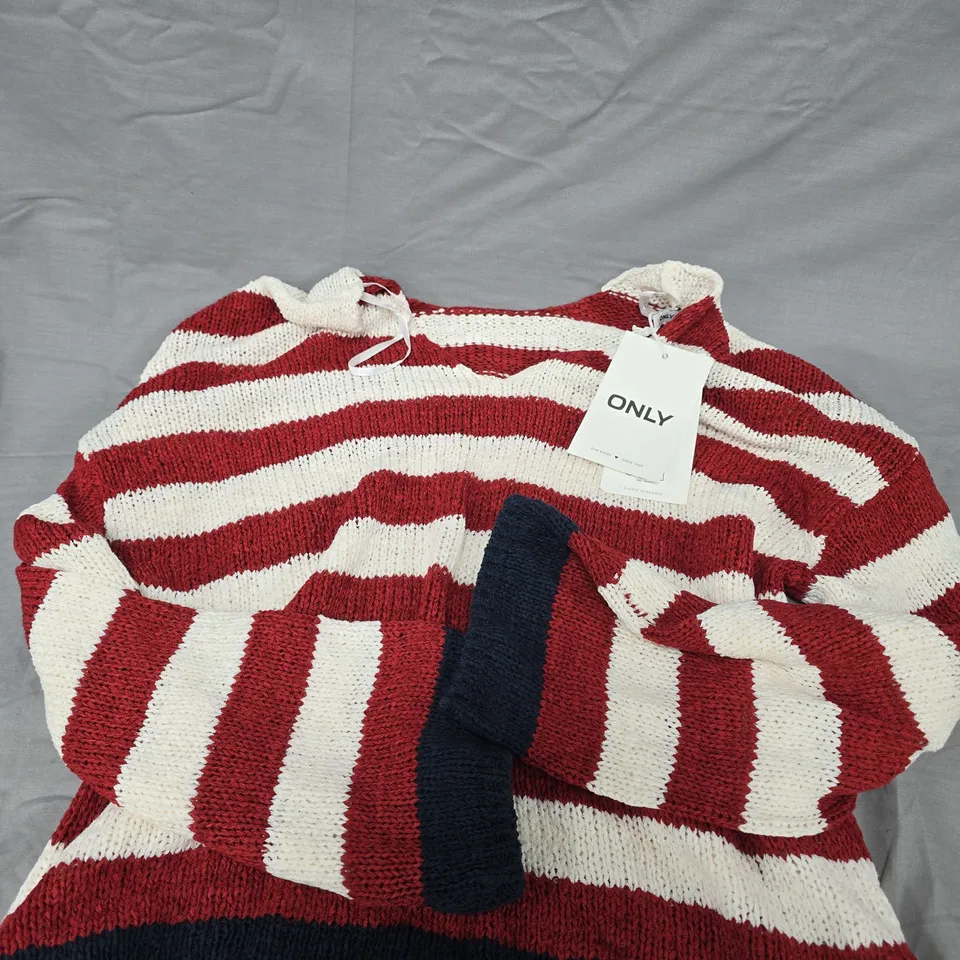 ONLY STRIPED KNIT JUMPER – RED & WHITE - SIZE L 
