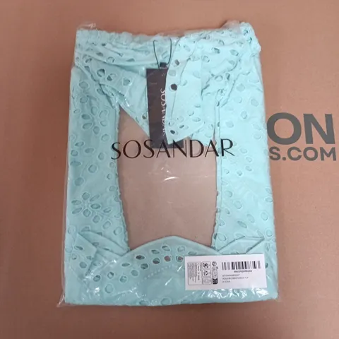 BAGGED SOSANDER AQUA BRODERIE BARDOT TOP IN AQUA - SIZE 8