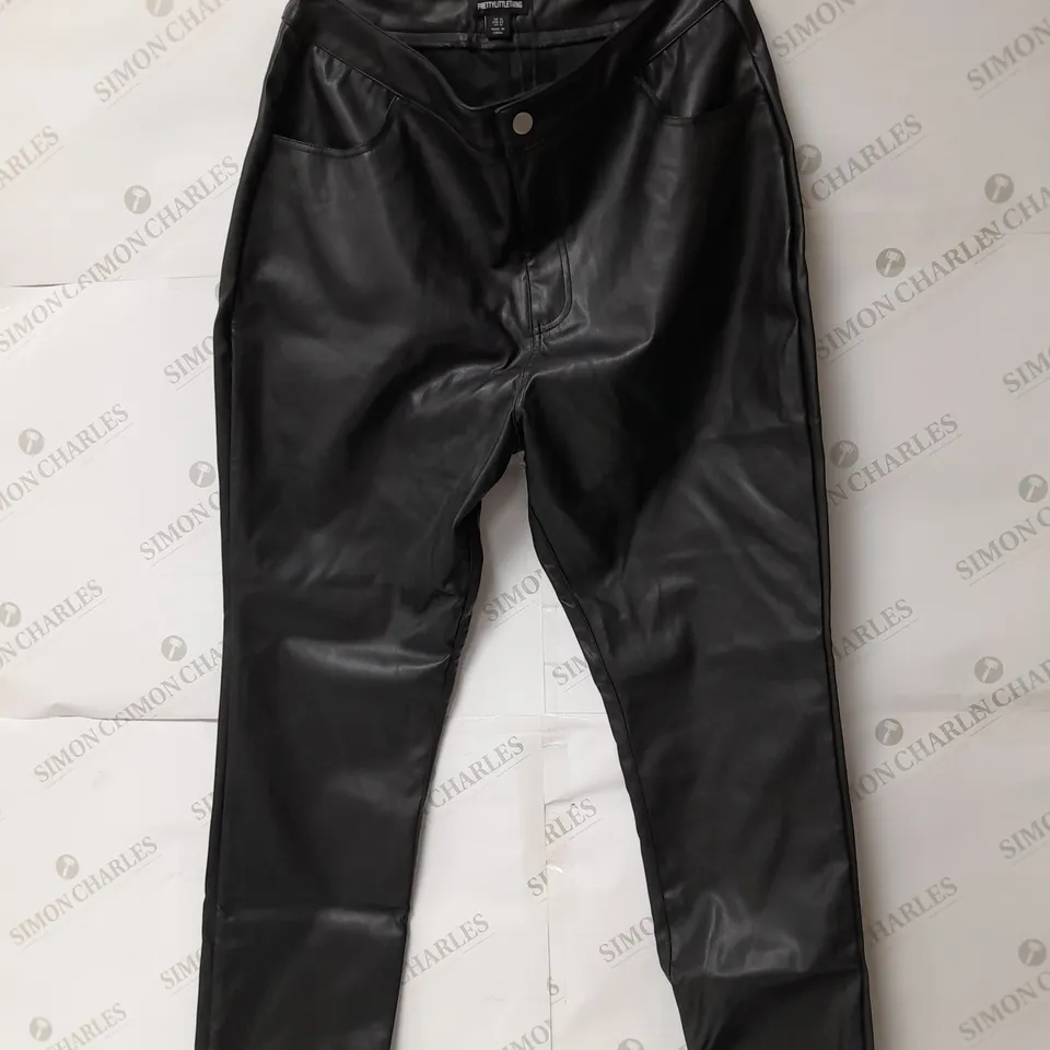 PRETTYLITTLETHING BLACK BUTTON UP FAUX LEATHER SKINNY TROUSERS SIZE 16