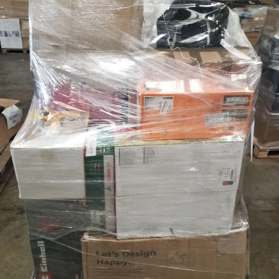 PALLET OF APPROXIMATELY 13 UNPROCESSED RAW RETURN HOUSEHOLD AND ELECTRICAL GOODS TO INCLUDE;
