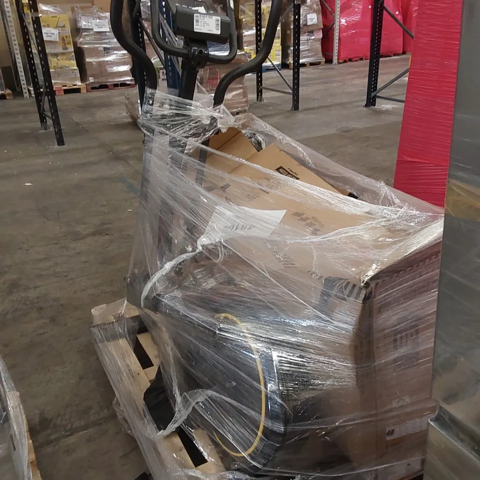 REEBOK CROSS TRAINER AND NORDICTRACK UNISEXS COMMERCIAL 9.9 ELLIPTICAL BIKE - UNPROCESSED RAW RETURNS