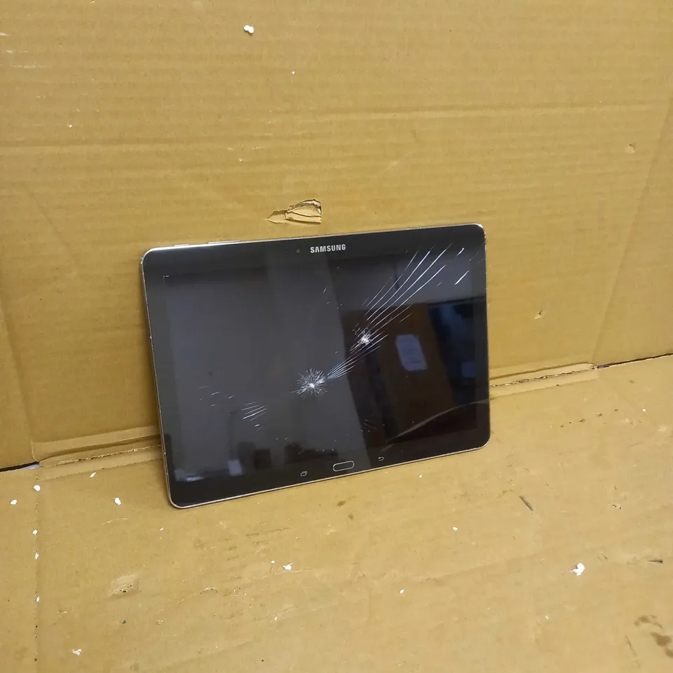 SAMSUNG GALAXY TAB PRO SM-T520