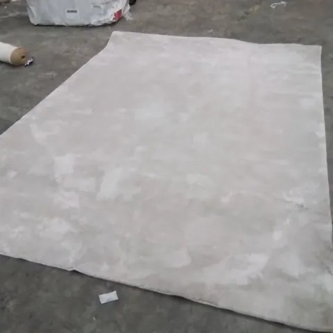 QUALITY DESIGNER AREA RUG - APPROXIMATELY 290X200CM