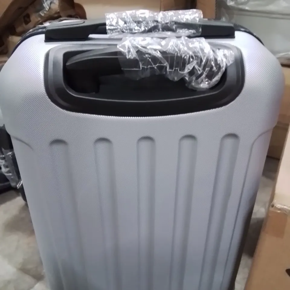 LUGG TRAVEL SUITCASE SILVER 
