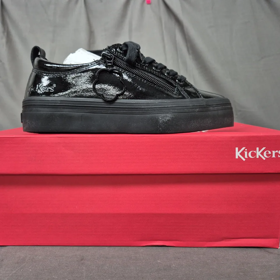 BOXED PAIR OF KICKERS SHOES IN BLACK EU SIZE 36