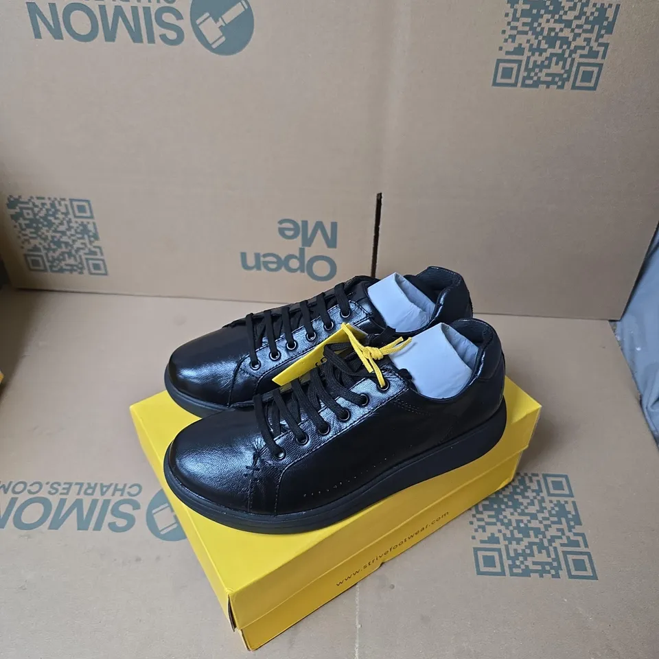 STRIVE DAKOTA ALL BLACK LEATHER SNEAKERS – UK 5 (EU 38, US 7)