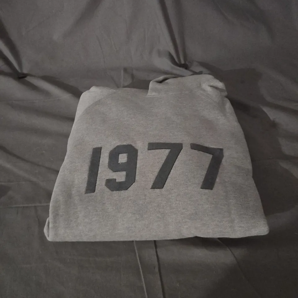 ESSENTIALS FEAR OF GOD HOODIE SIZE SMALL, DARK OATMEAL