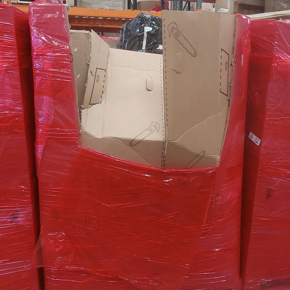 PALLET CONTAINING A VERY LARGE QUANTITY OF ASSORTED ITEMS INCLUDING: JOOLA PICKLEBALL PADDLE, SHOWER MIXER, CEILING FAN LIGHT ECT