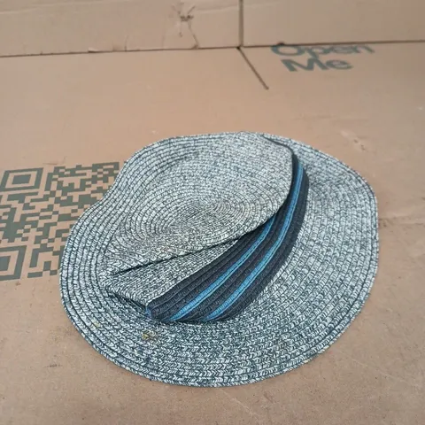 THE LITTLE WHITE COMPANY FEDORA HAT - SM