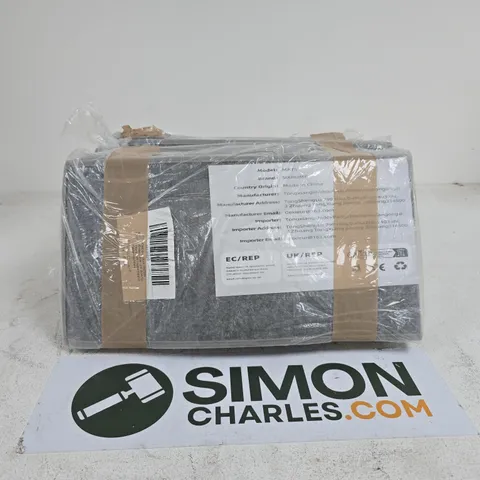 CAGE OF APPROXIMATELY 12 ASSORTED ITEMS TO INCLUDE SIXHOME MATS ETC