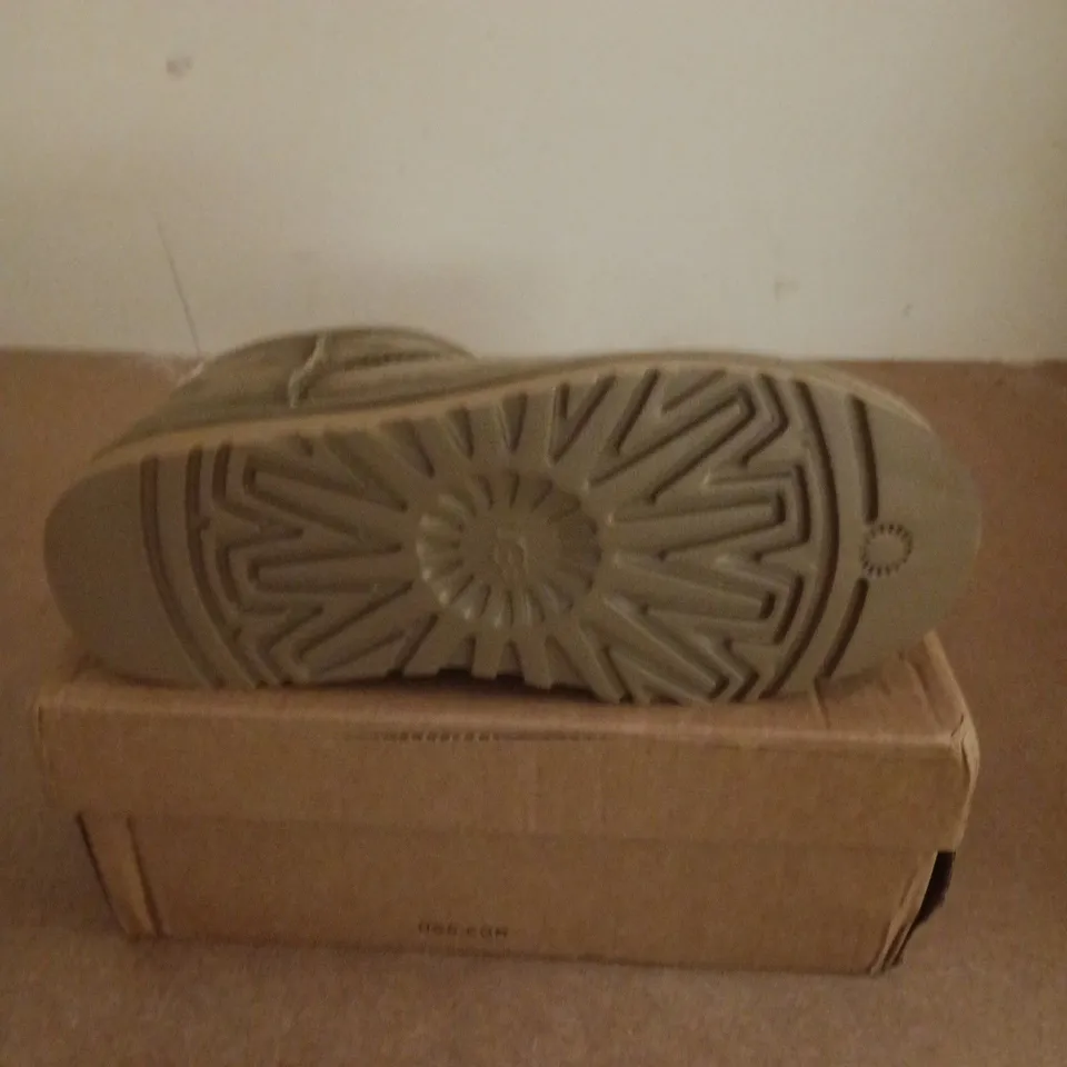 BOXED PAIR OF UGG W CLASSIC ULTRA MINI IN TAN - UK 7