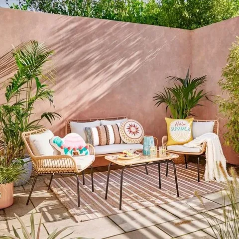 BOXED SINGAPORE 4 SEATER RATTAN CONVERSATION SET