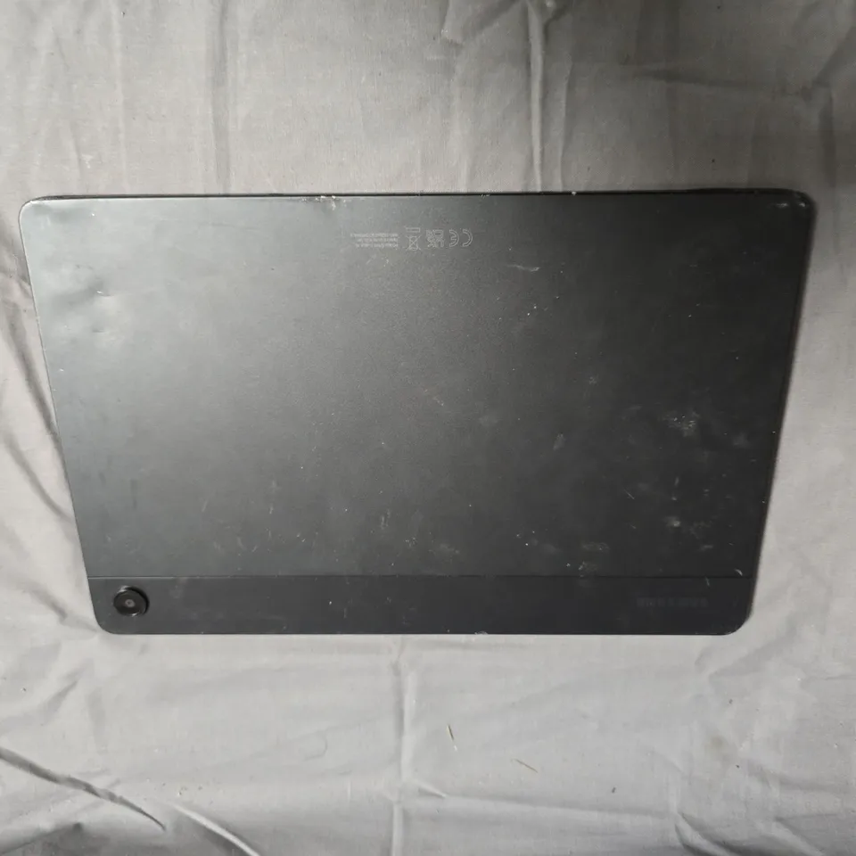 SAMSUNG TABLET - MODEL UNSPECIFIED 
