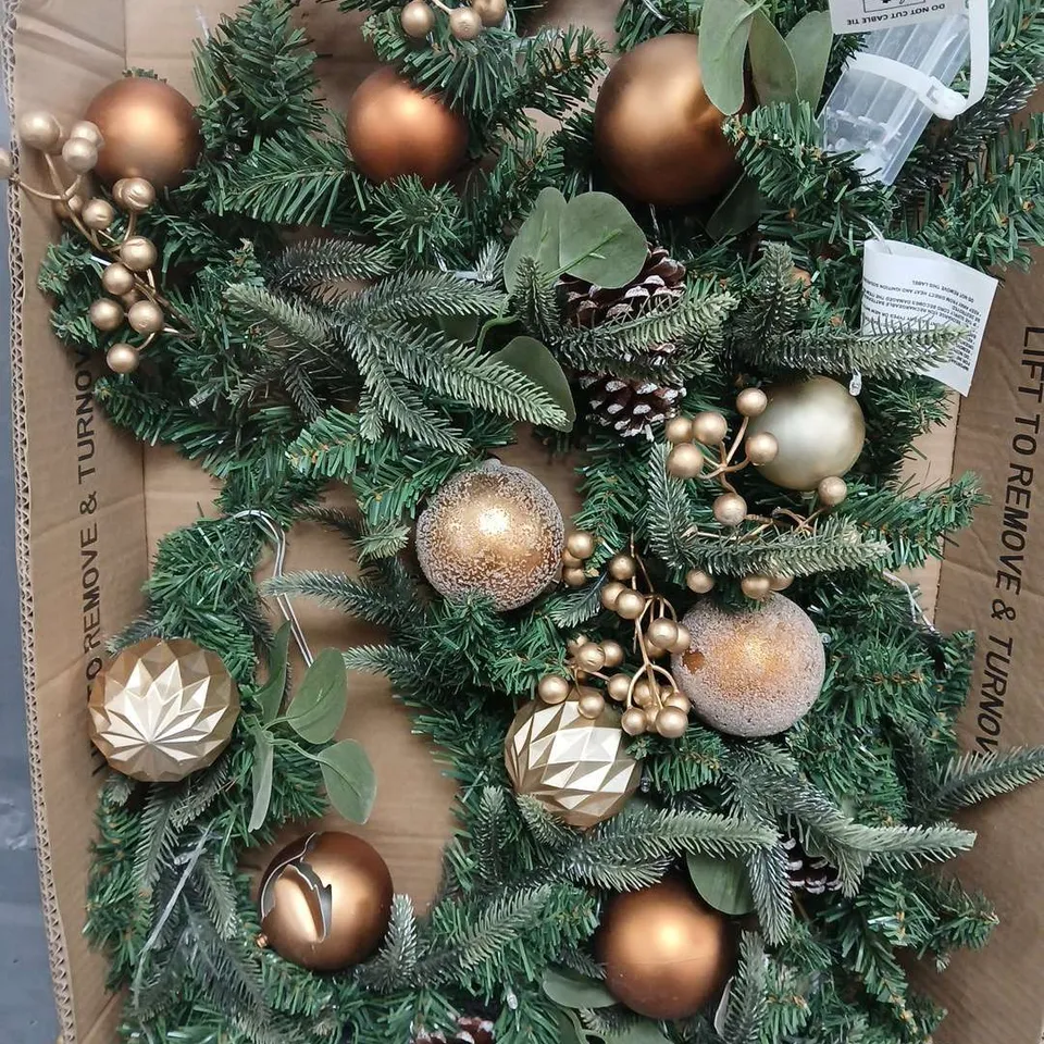 9FT COPPER AND GOLD PRE-LIT GARLAND  RRP £45.99