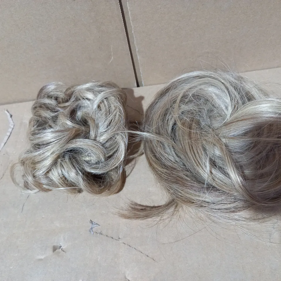 EASILOCKS SET OF 2 SCRUNCHIES SAND AND VANILLA