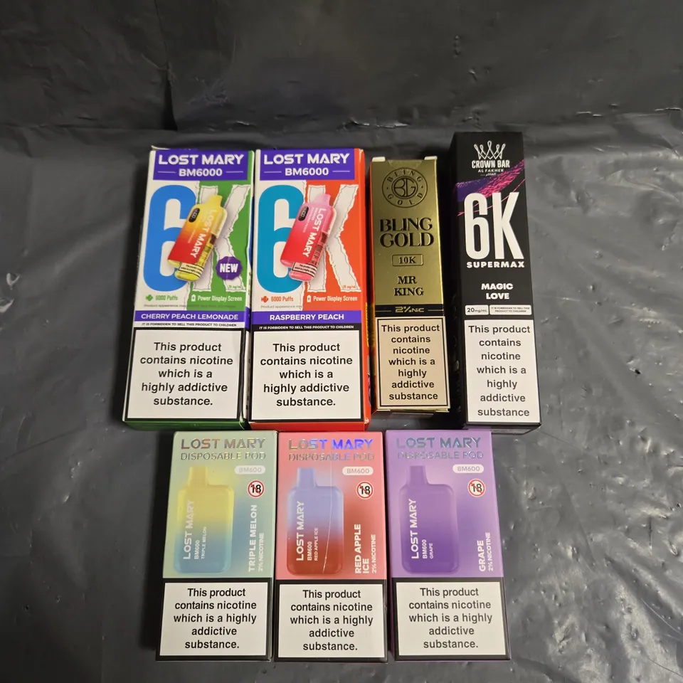 APPROXIMATELY 20 ASSORTED E-CIGARETTE & VAPING ITEMS IN VARIOUS BRANDS 