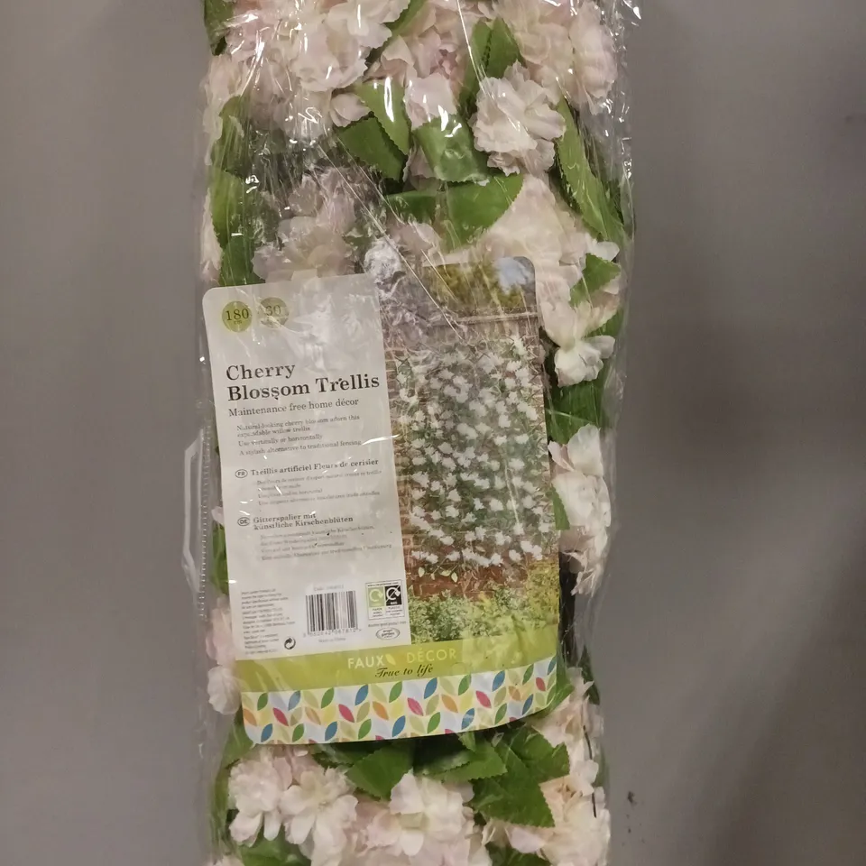 CHERRY BLOSSOM TRELLIS 180 X 60 CM  RRP £32.99