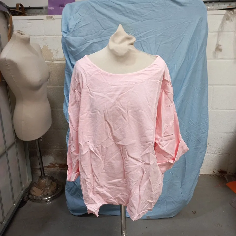 WOMEN'S PINK TOP - LOOSE FIT KIT AND KABOODAL