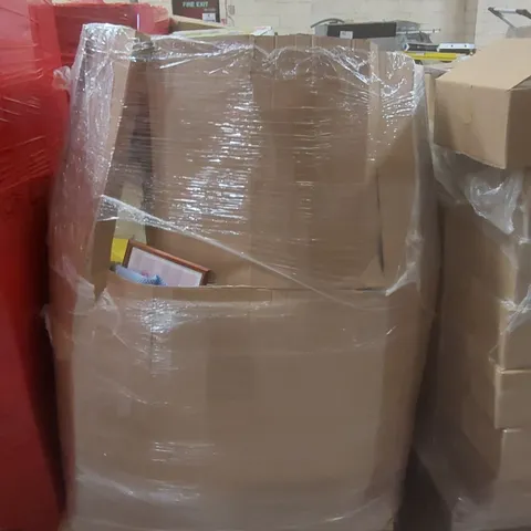 PALLET CONTAINING A VERY LARGE QUANTITY OF ASSORTED CONSUMER PRODUCTS INCLUDING: SPORTSPOWER BOUNCY CASTLE, CLASSIC 2-IN-1 HIGHCHAIR, CAR PHONE HOLDER ECT