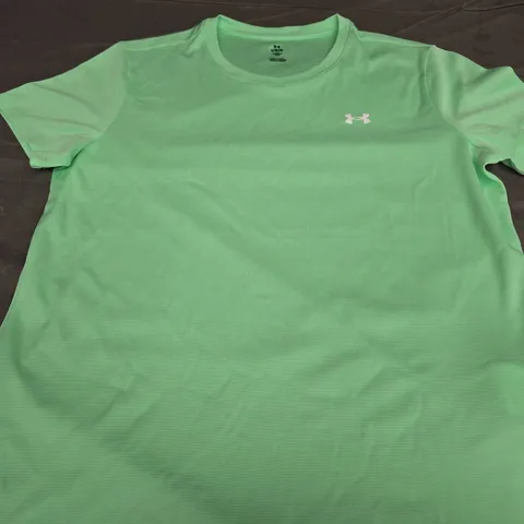 UNDER ARMOUR CASUAL TEE - SIZE KIDS LARGE 