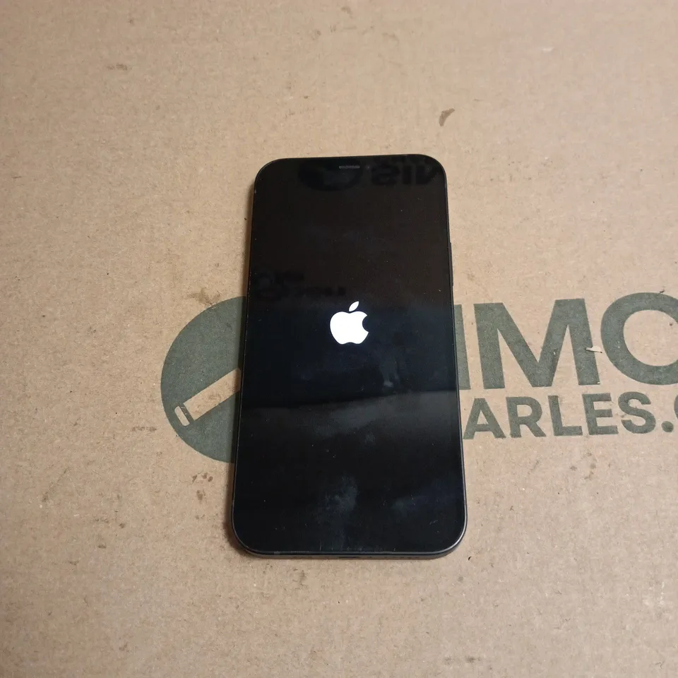 APPLE IPHONE 12 BLACK BOXED