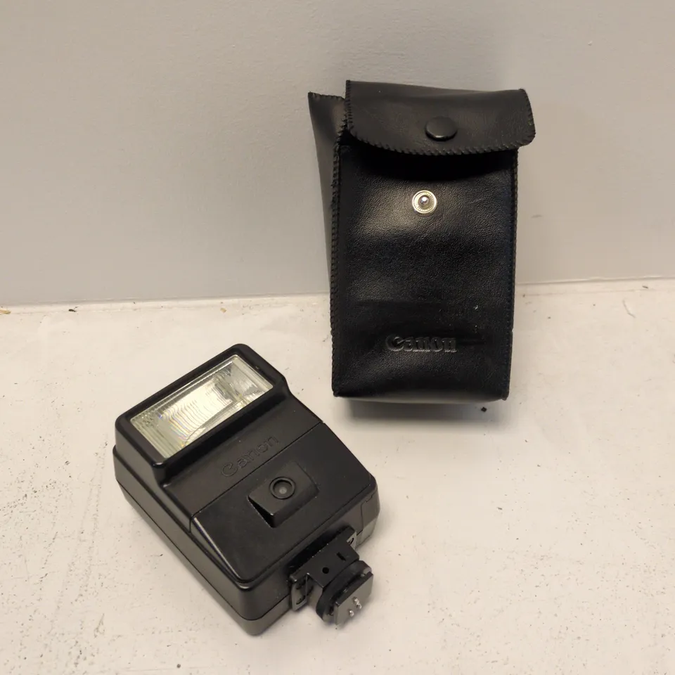 CANON SPEEDLITE 177A FLASH UNIT WITH LEATHER CASE