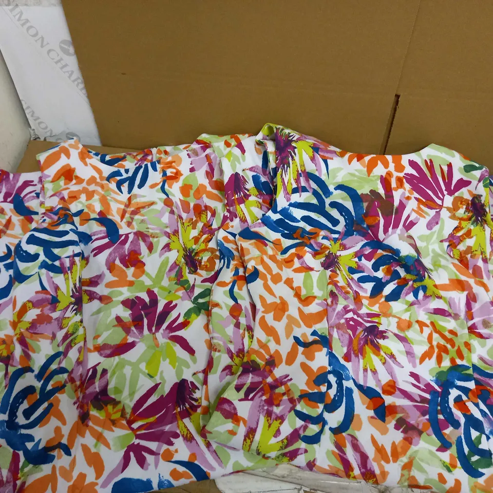 LOT OF 2 RONNI NICOLE DRESS MULTICOLOURED- SIZE: 12, 10