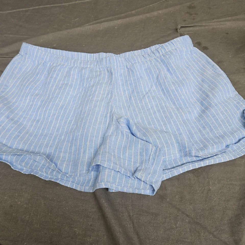 HOLLISTER SHORTS SIZE M