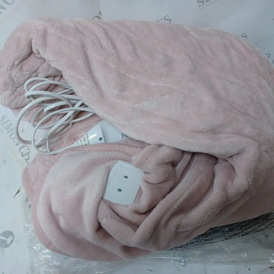 COZEE HOME FAUX FUR HEATED THROW PINK