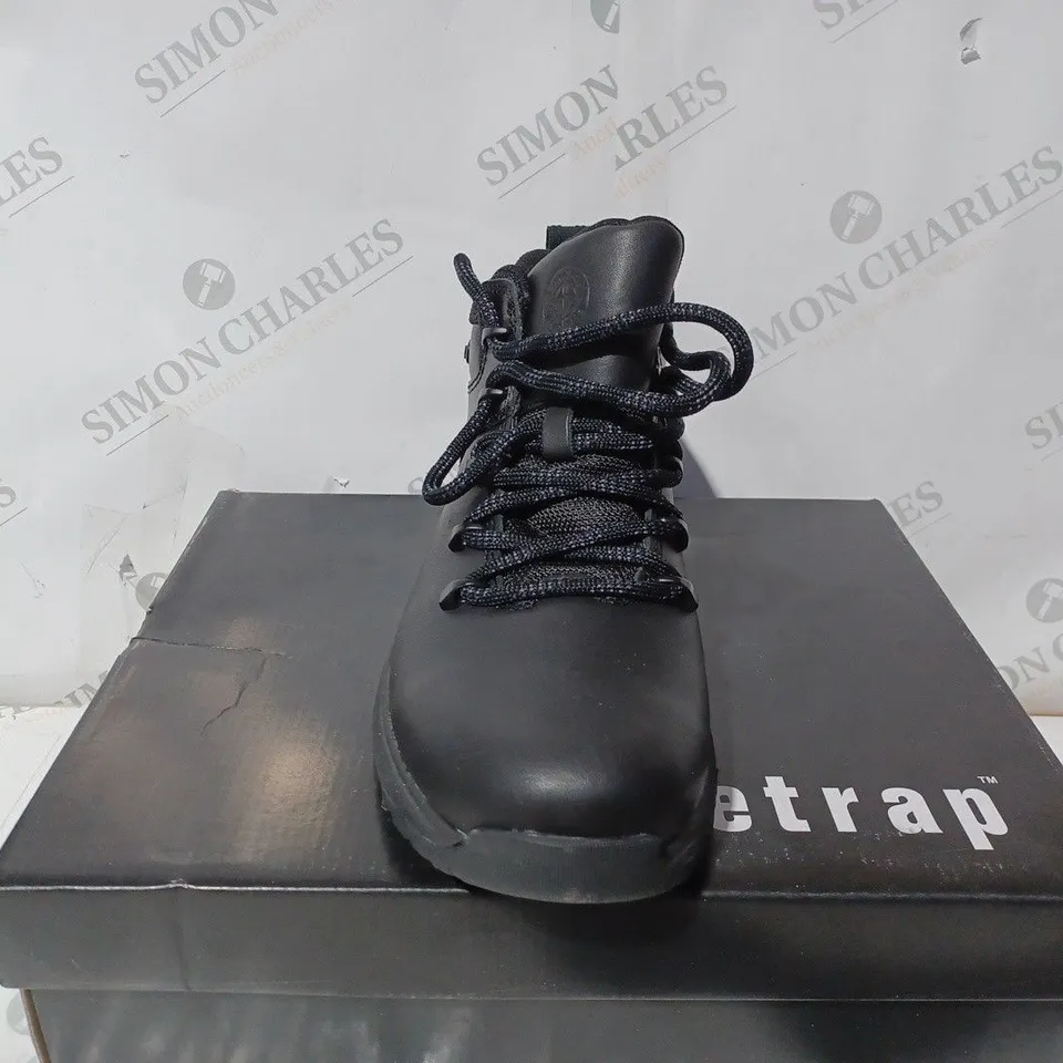 BOXED FIRETRAP MENS RHINO RUN BOOTS SIZE 9
