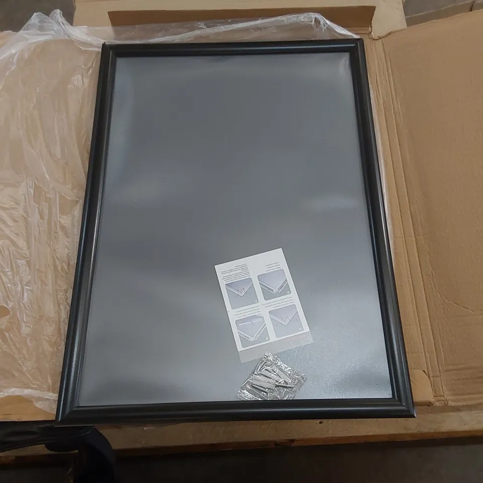 BOXED BROADMOOR SNAP FRAME (1 BOX)