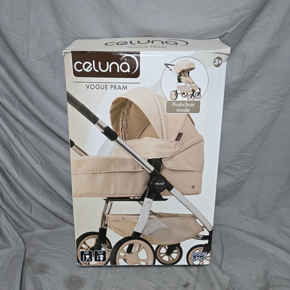 BOXED BABY CHIC CELUNA VOGUE DOLLS PRAM AGES 3+