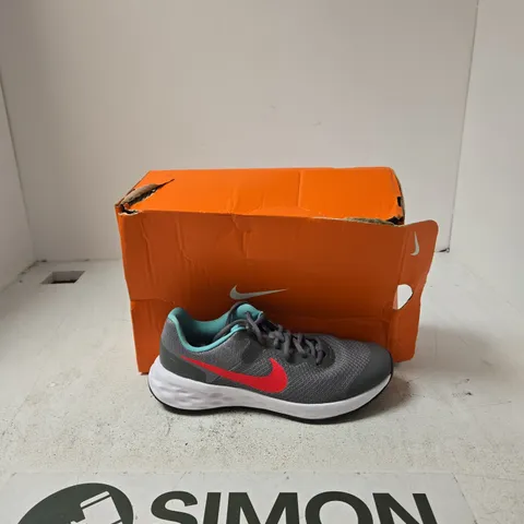 NIKE RUNNING SHOES – GREY WITH RED SWOOSH, TEAL INTERIOR (BOXED) - UK 5.5 