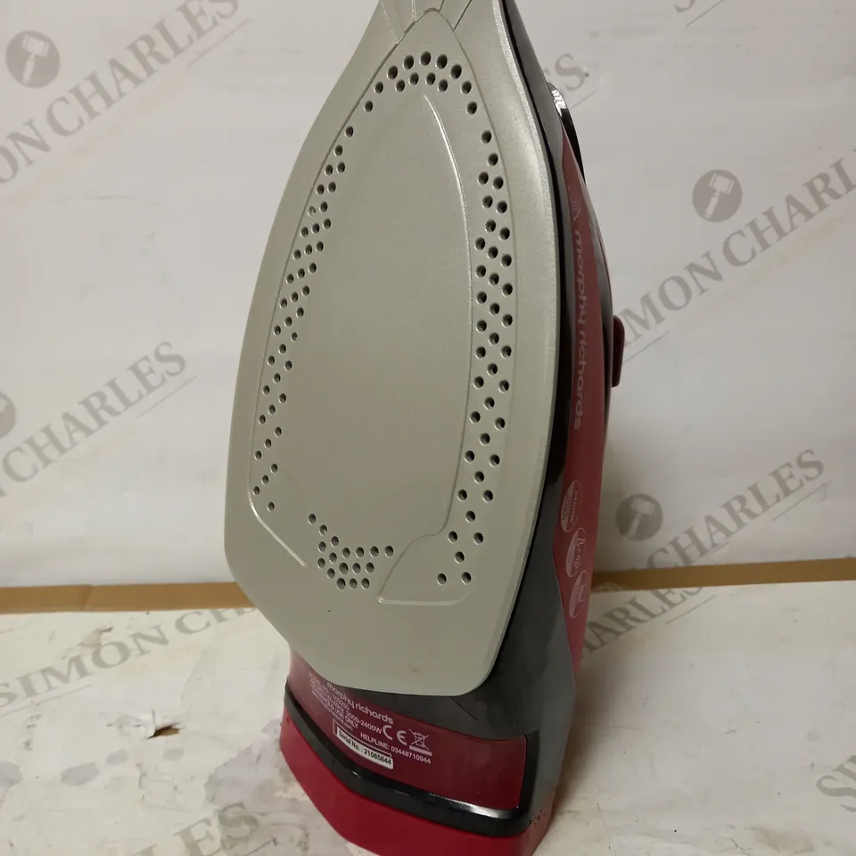 MORPHY RICHARDS 303250 EASYCHARGE CORDLESS IRON, RED