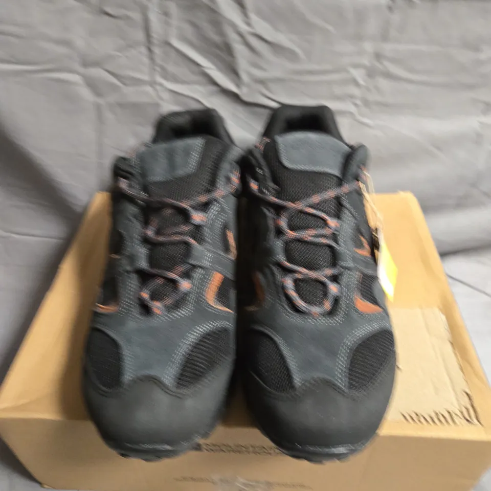 BOXED PAIR OF MOUNTAIN WAREHOUSE TRAIL SHOES - UK SIZE 11