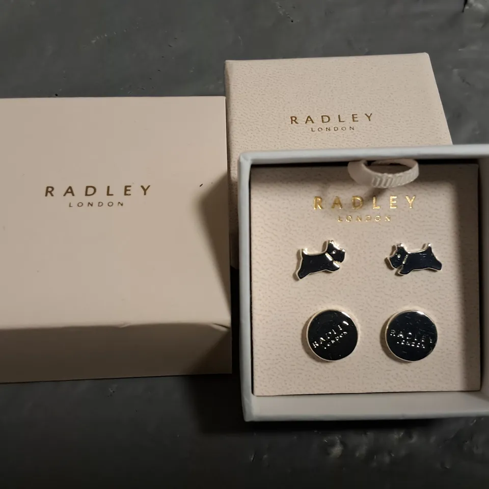 RADLEY SILVER EARRING SET 