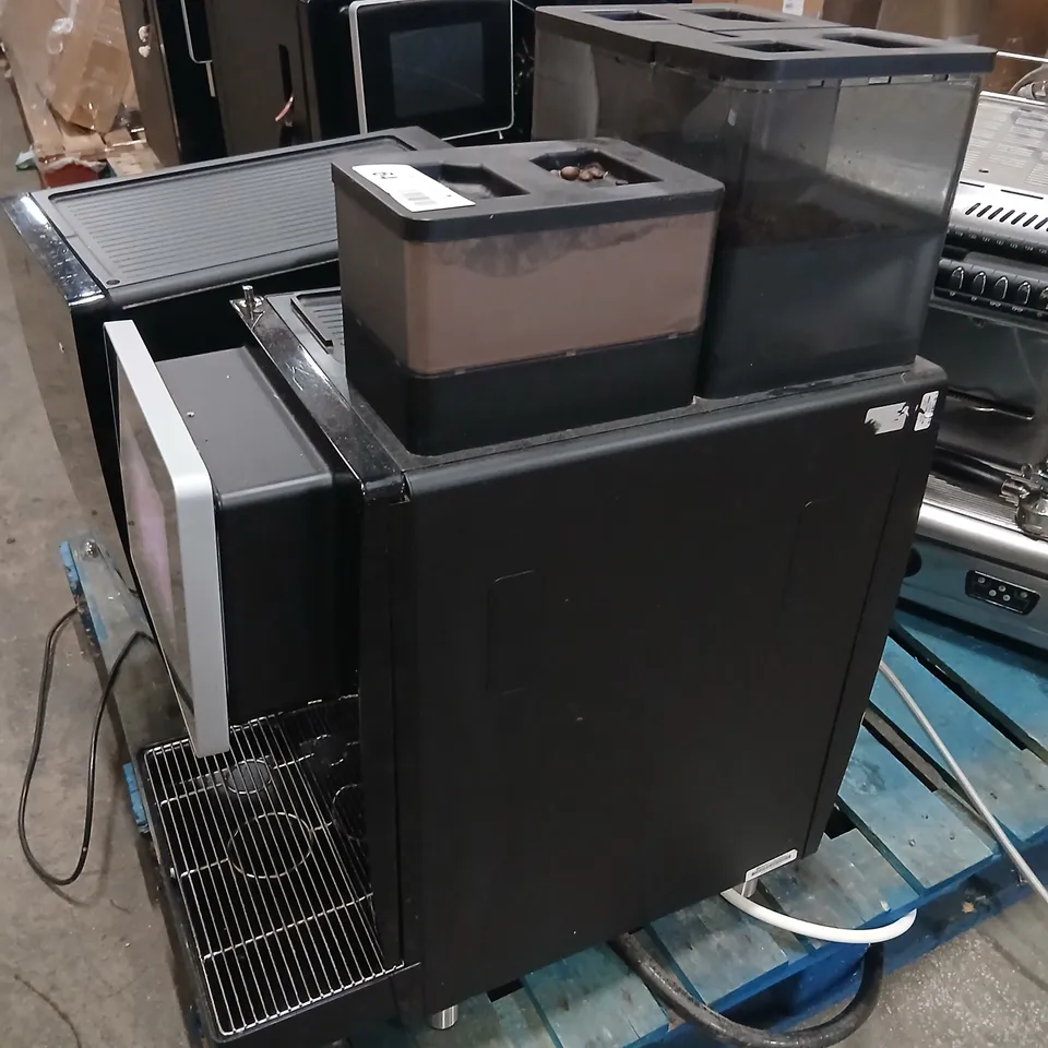 FRANKE A6000 DUAL-GROUP ESPRESSO MACHINE – COMMERCIAL (E61 BOILER) AND CLEANMASTER