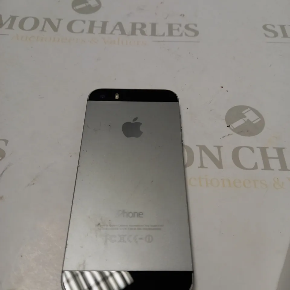 APPLE IPHONE SE MODEL 1457