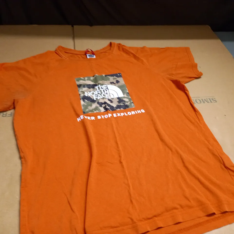 NORTH FACE ORANGE MENS T-SHIRT - L