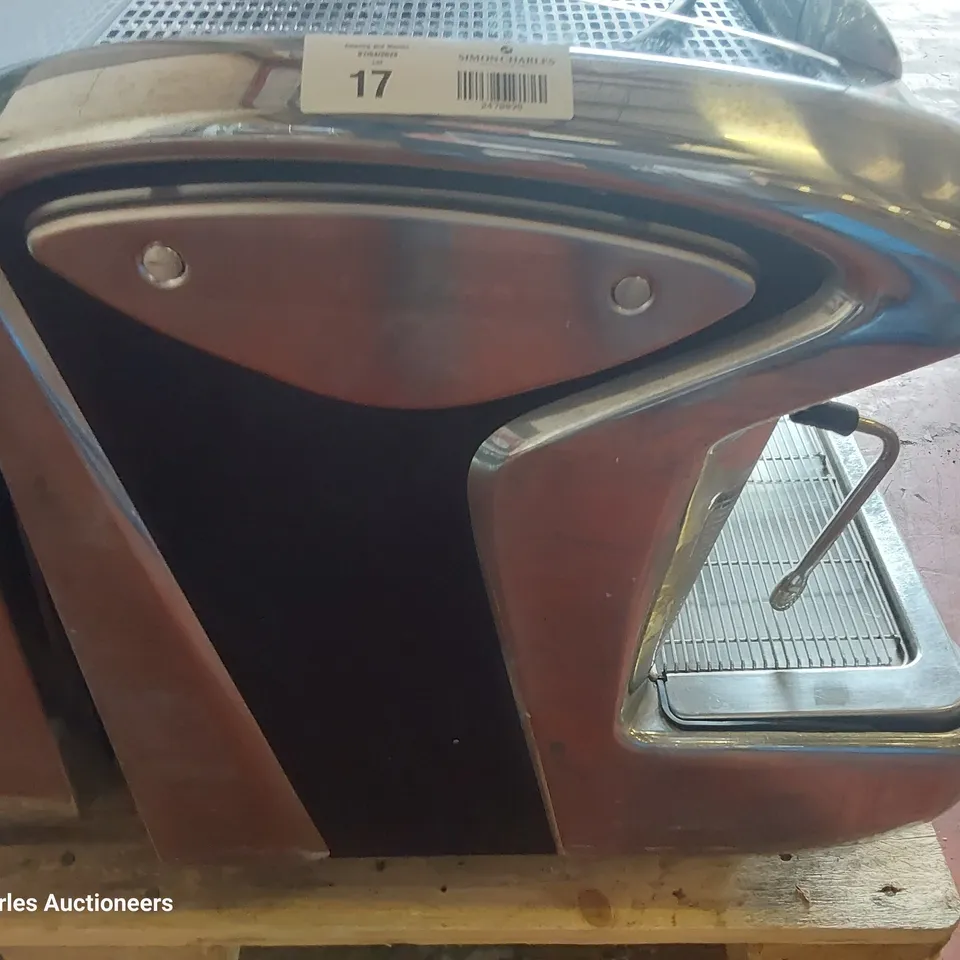 TRADITIONAL FAEMA EMBLEMA COFFEE MACHINE