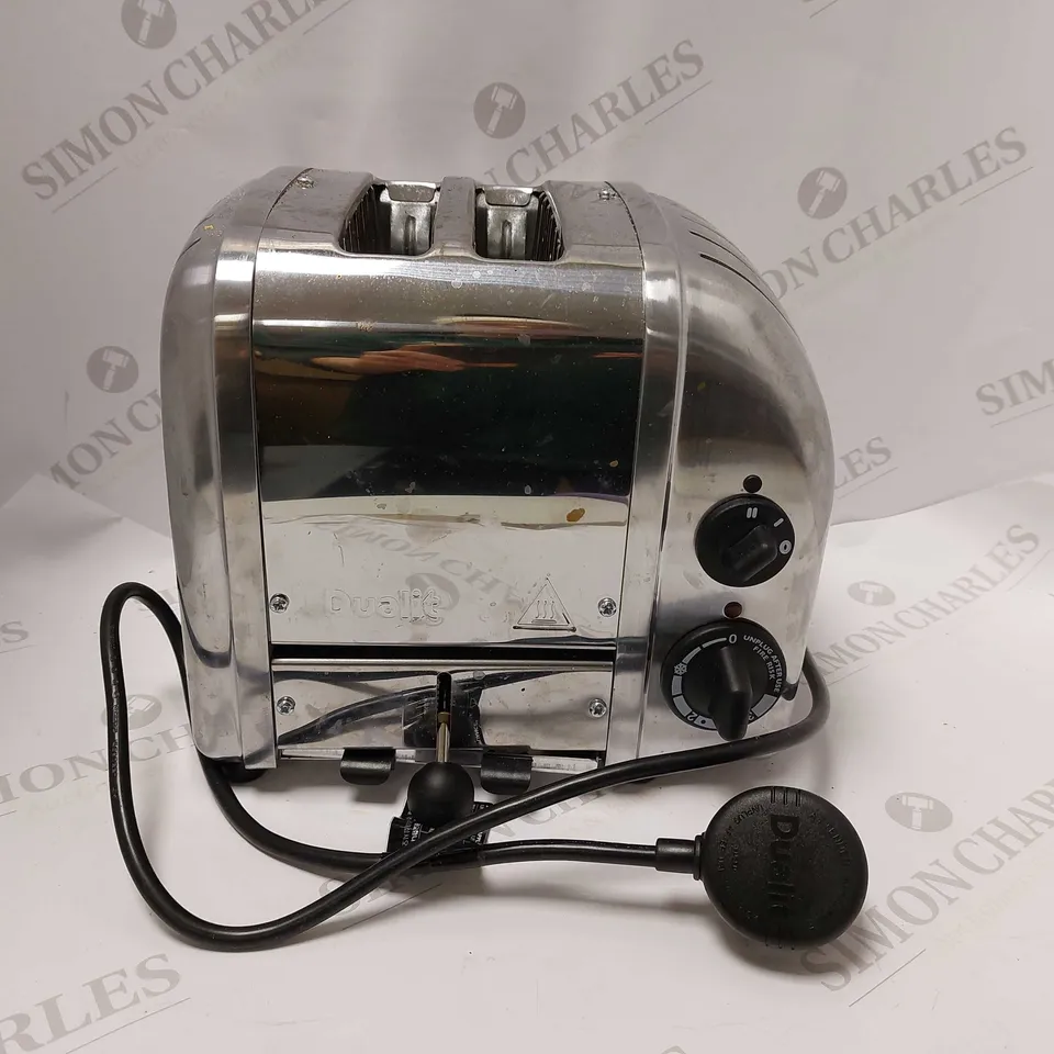 DUALIT 2 SLICE TOASTER - SILVER 