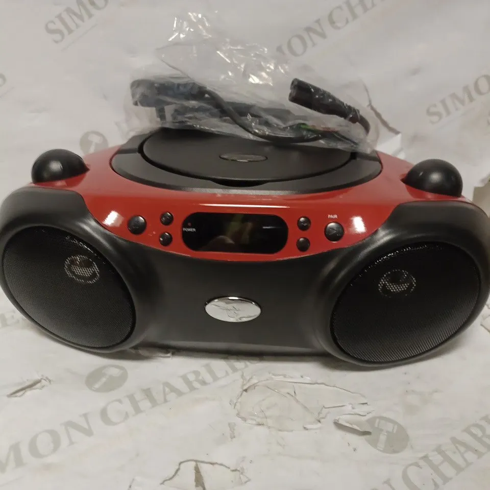 BLUETOOTH CD BOOMBOX