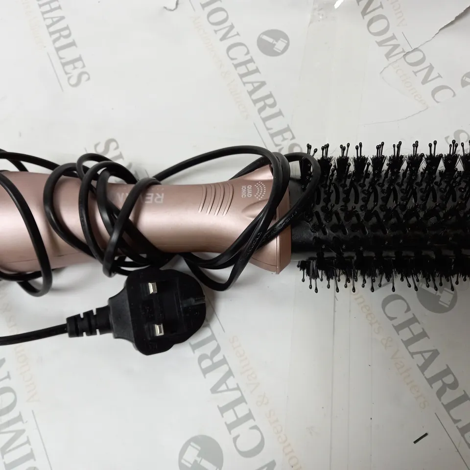 UNBOXED REVAMP AIR STYLER  DR-1950