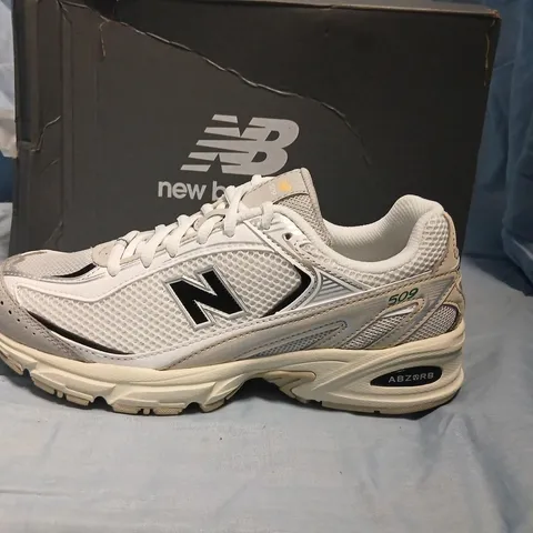 NEW BALANCE 509 SNEAKERS – WHITE/GREY, UK 5.5 (US 5.5, EU 38)